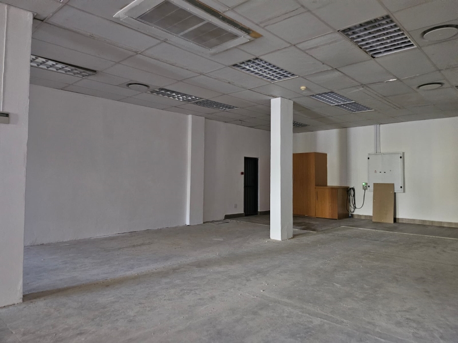 Commercial Property for Sale in Magalieskruin Gauteng