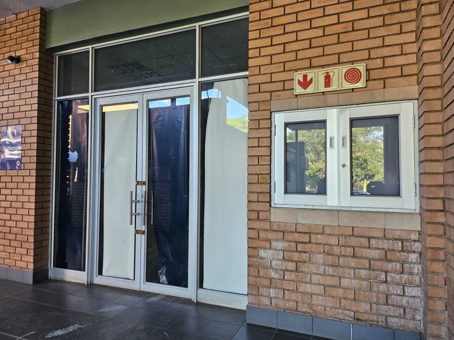 Commercial Property for Sale in Magalieskruin Gauteng