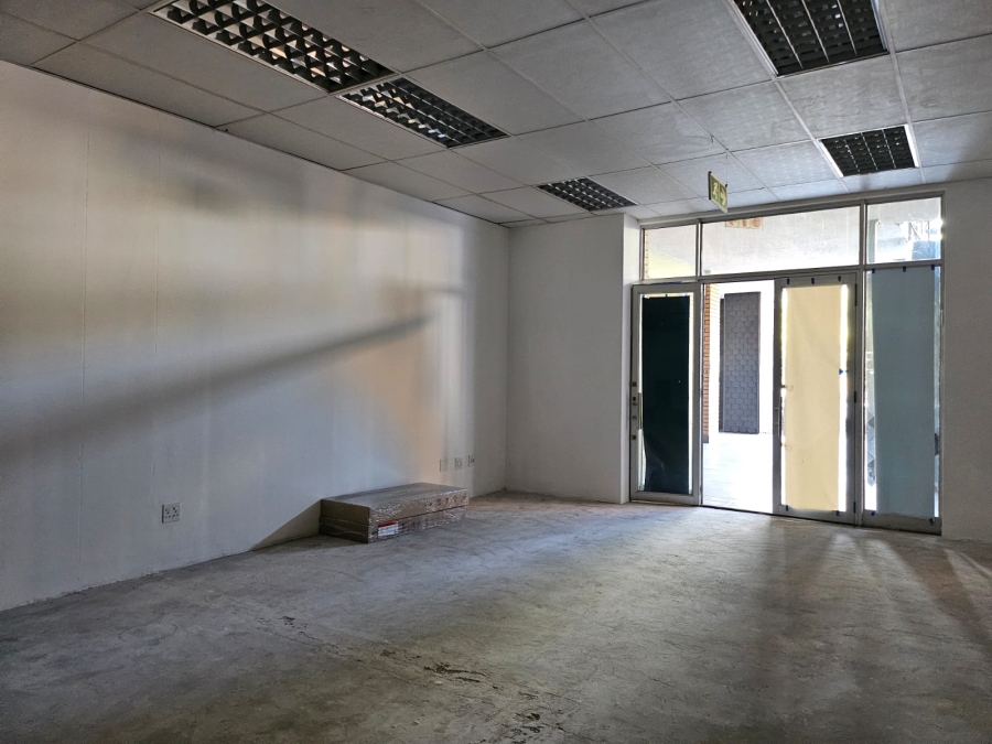Commercial Property for Sale in Magalieskruin Gauteng