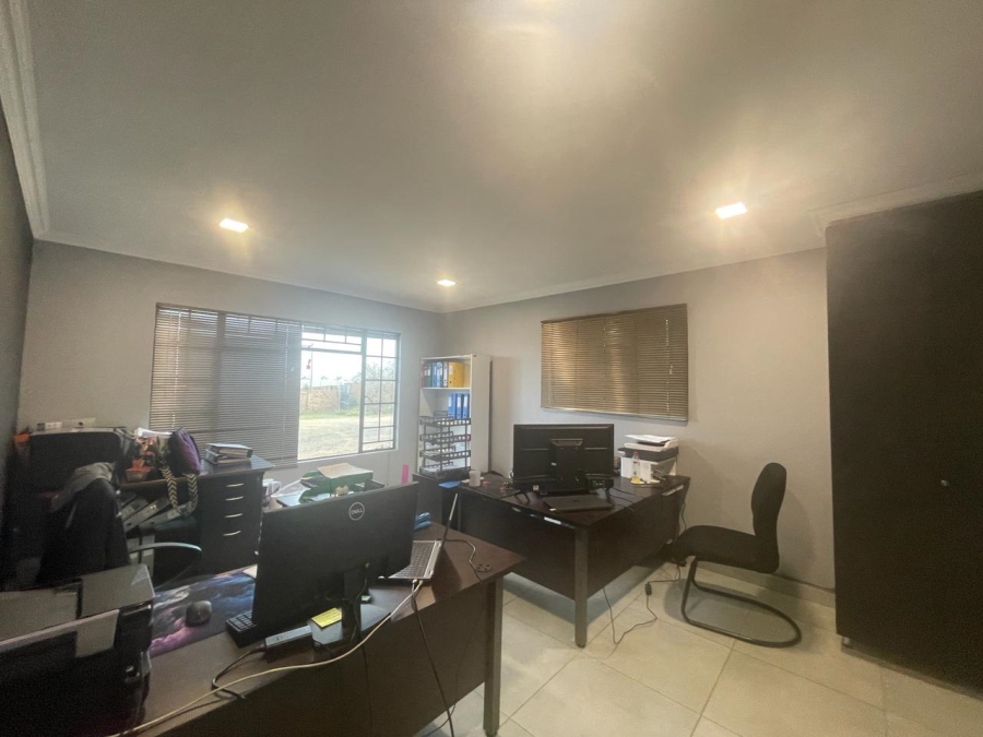 To Let commercial Property for Rent in Donkerhoek AH Gauteng