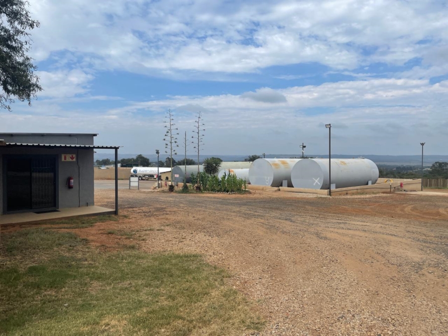 To Let commercial Property for Rent in Donkerhoek AH Gauteng
