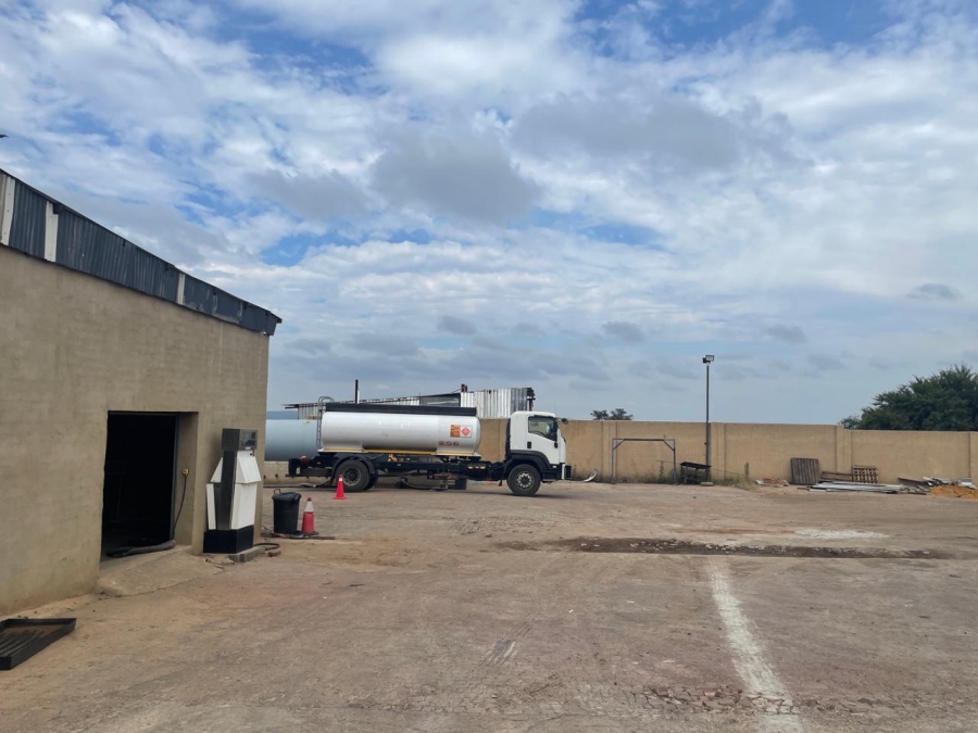 To Let commercial Property for Rent in Donkerhoek AH Gauteng