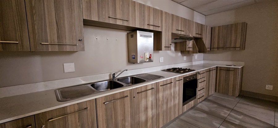 To Let commercial Property for Rent in North Riding Gauteng
