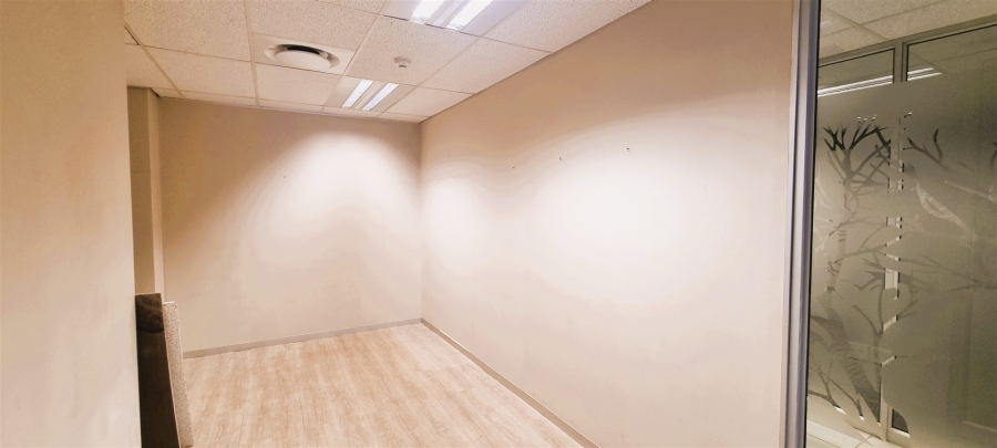 To Let commercial Property for Rent in North Riding Gauteng
