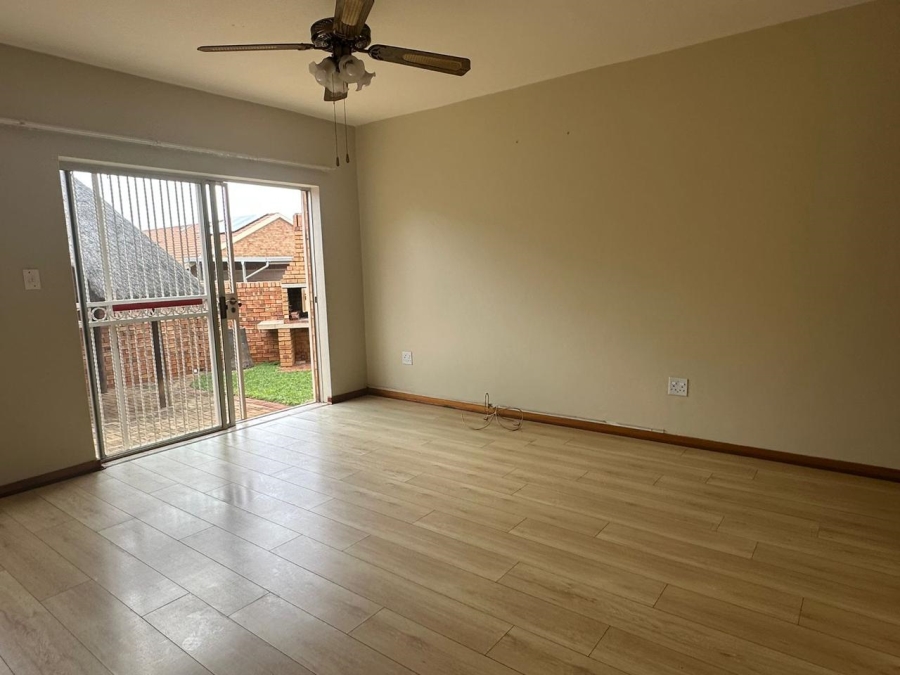 3 Bedroom Property for Sale in Magalieskruin Gauteng