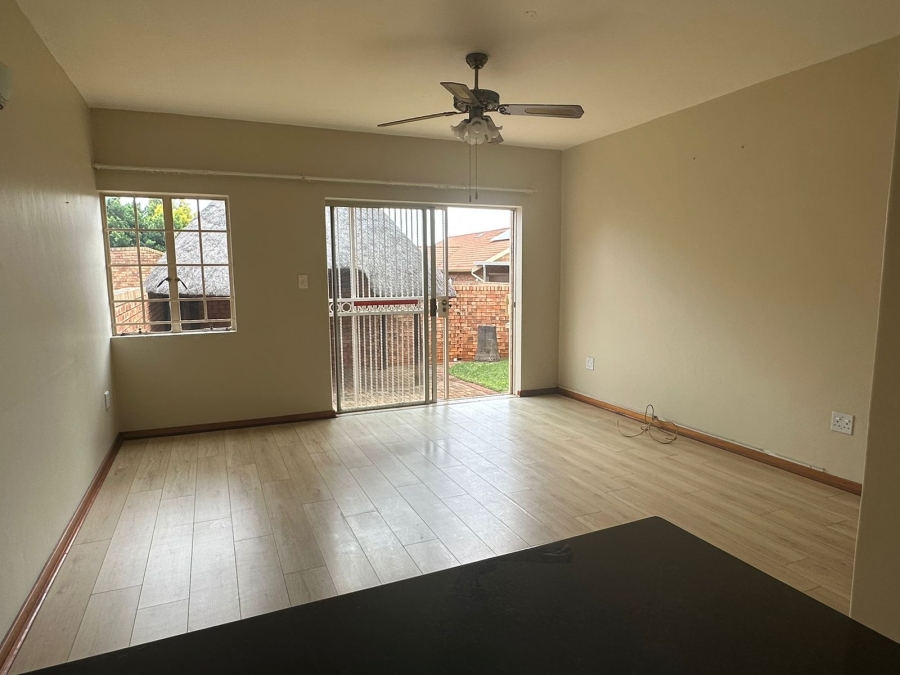 3 Bedroom Property for Sale in Magalieskruin Gauteng