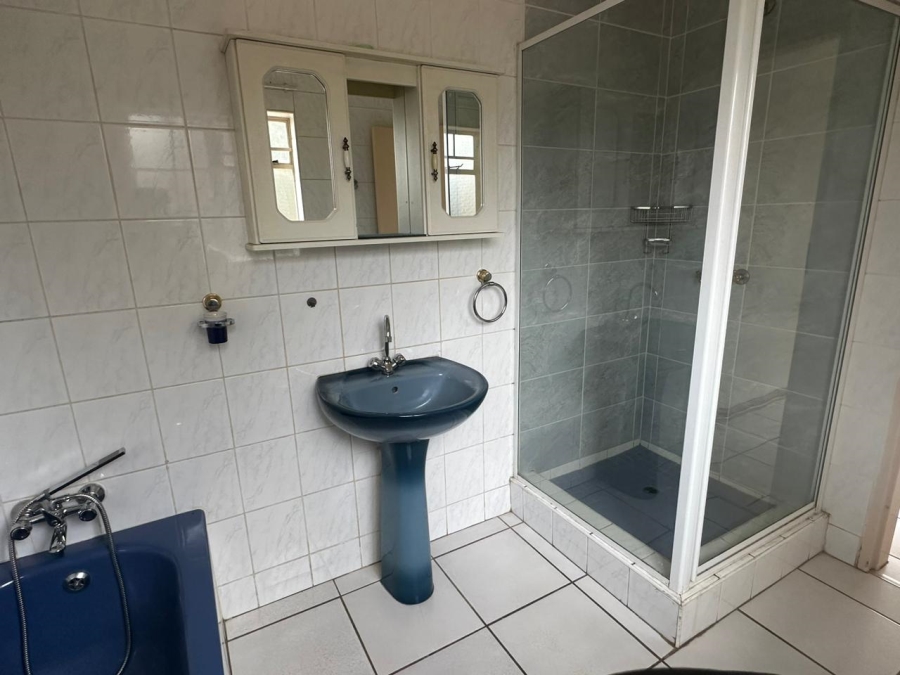 3 Bedroom Property for Sale in Magalieskruin Gauteng