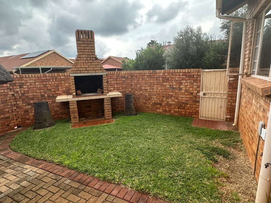 3 Bedroom Property for Sale in Magalieskruin Gauteng