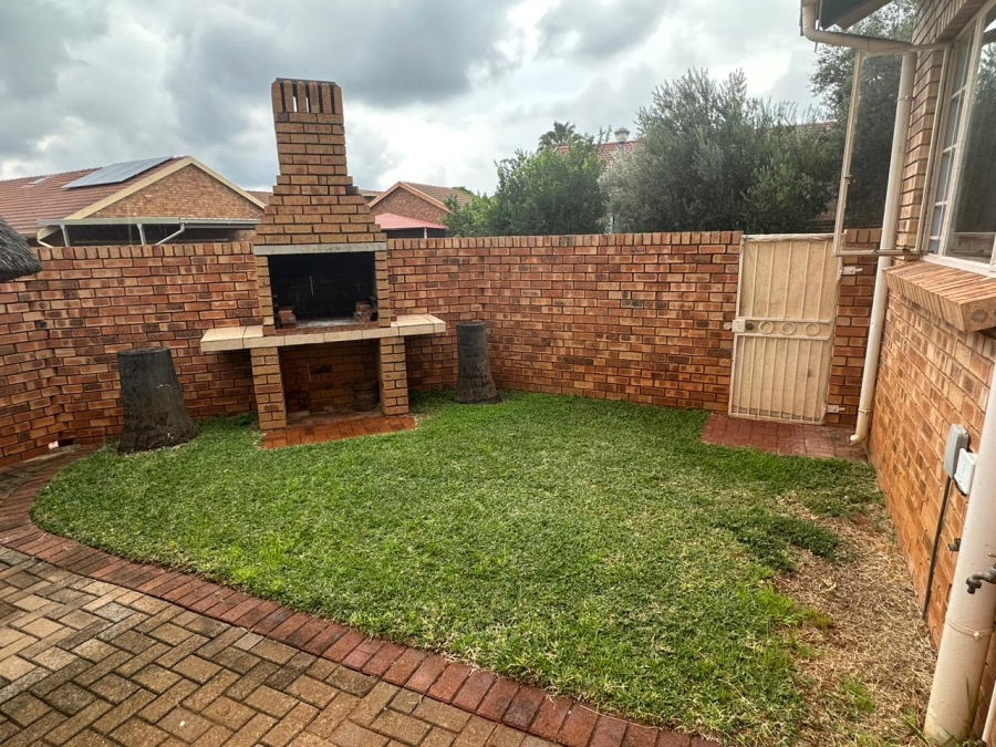 3 Bedroom Property for Sale in Magalieskruin Gauteng