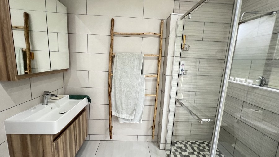 4 Bedroom Property for Sale in Noordheuwel Gauteng