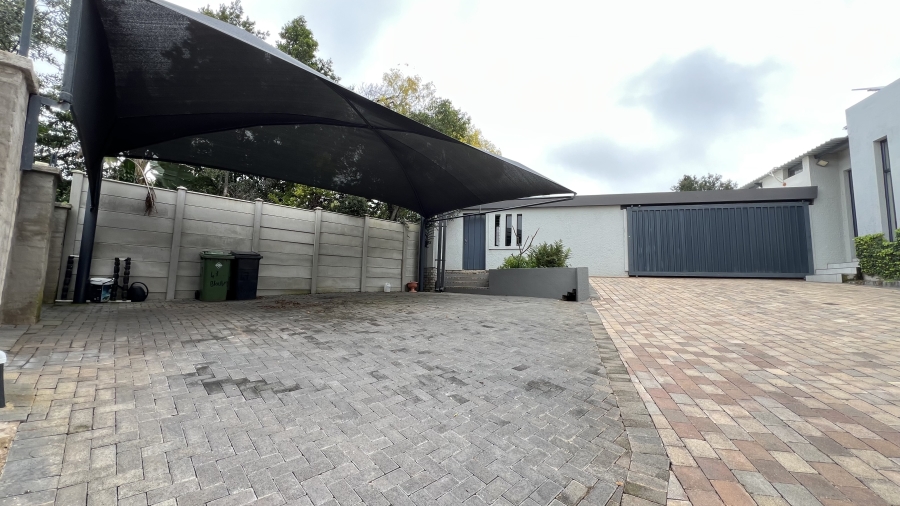 4 Bedroom Property for Sale in Noordheuwel Gauteng
