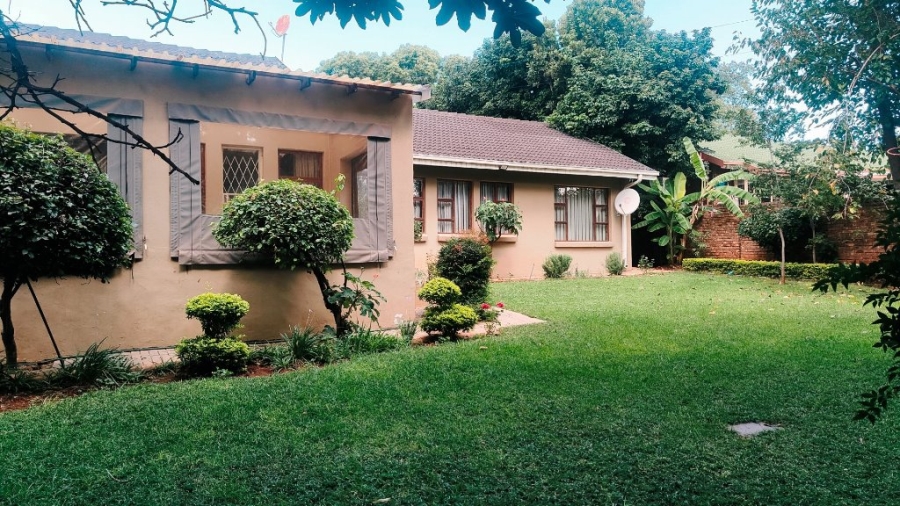 4 Bedroom Property for Sale in Amandasig Gauteng