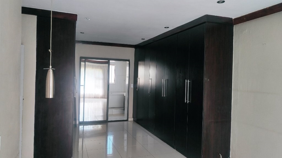 4 Bedroom Property for Sale in Amandasig Gauteng