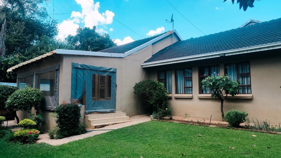 4 Bedroom Property for Sale in Amandasig Gauteng