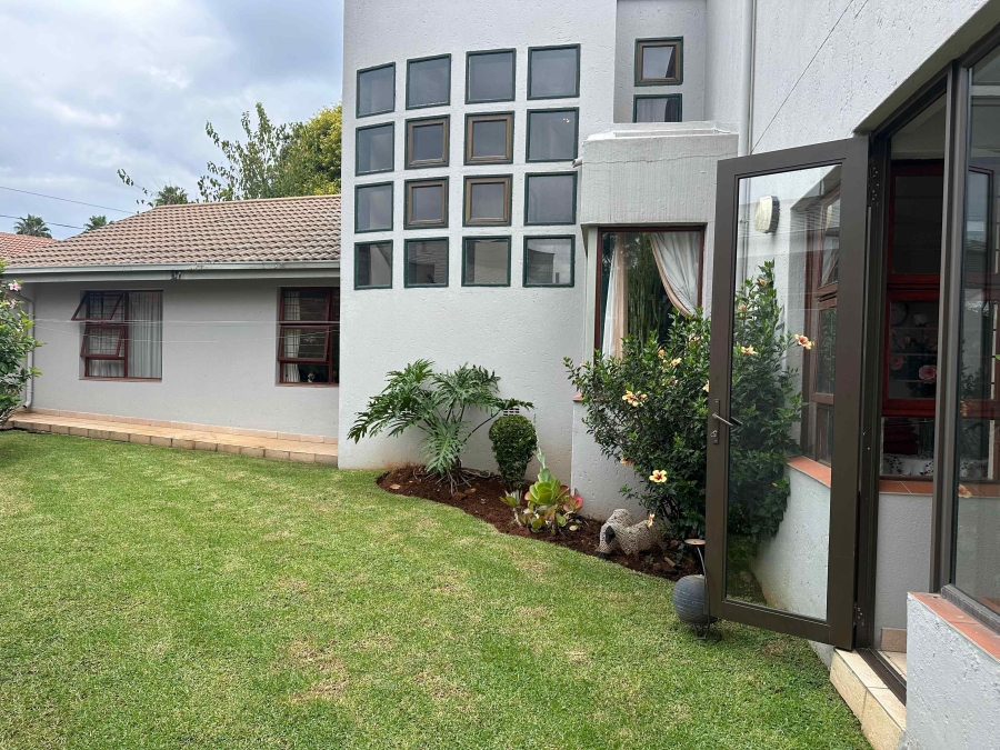 4 Bedroom Property for Sale in Marais Steyn Park Gauteng