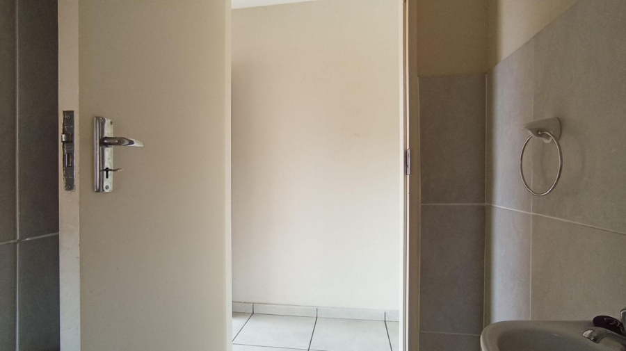 3 Bedroom Property for Sale in Equestria Gauteng