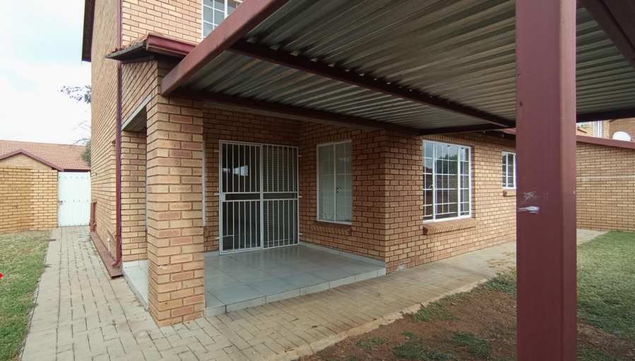 3 Bedroom Property for Sale in Equestria Gauteng