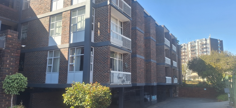 2 Bedroom Property for Sale in Honeyhills Gauteng