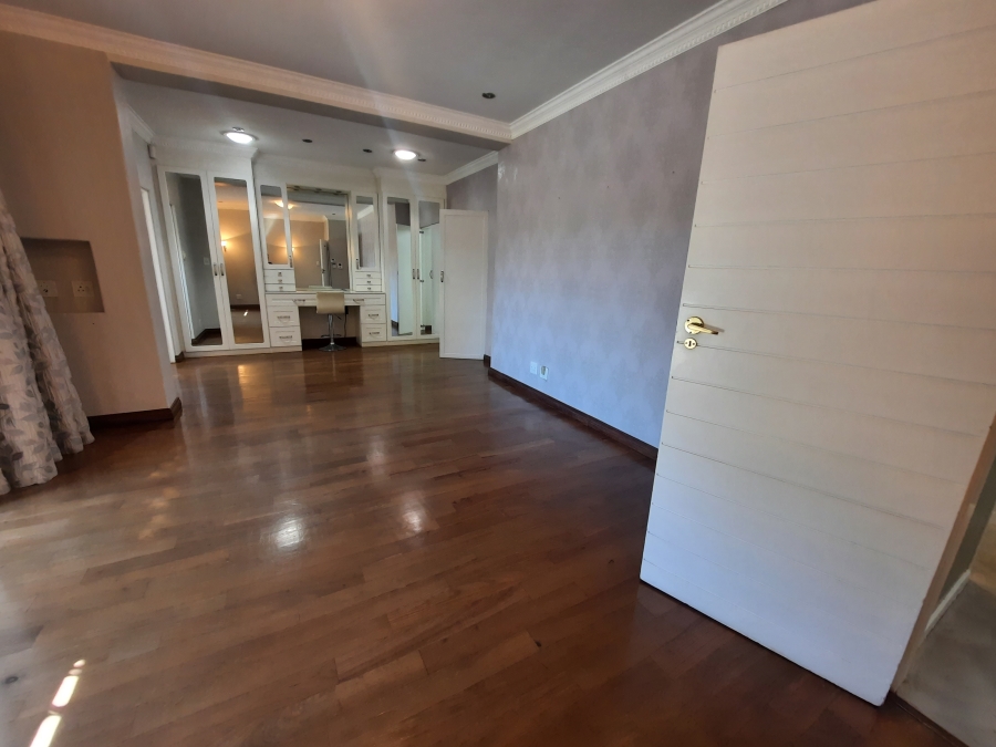 4 Bedroom Property for Sale in Bedfordview Gauteng