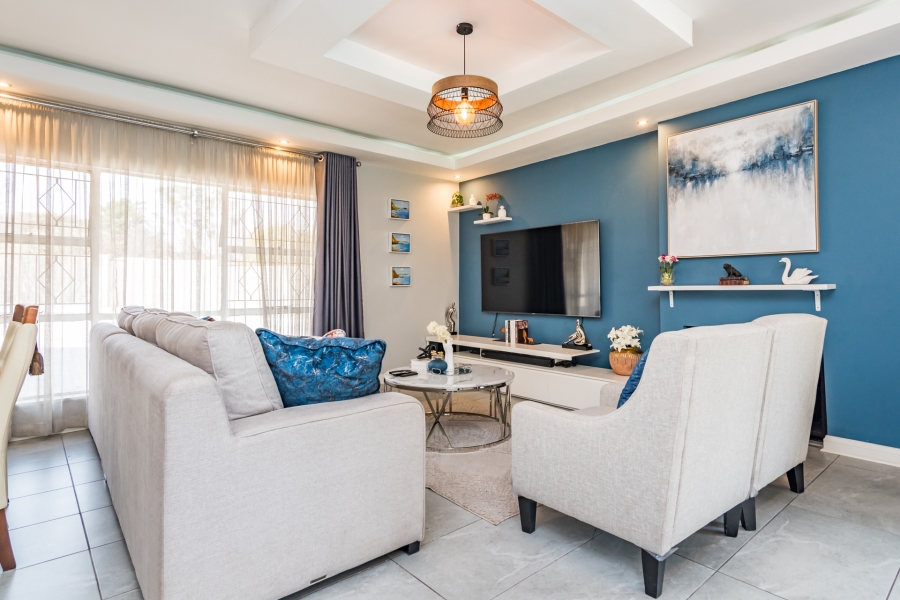 4 Bedroom Property for Sale in Buccleuch Gauteng