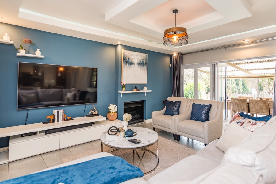 4 Bedroom Property for Sale in Buccleuch Gauteng