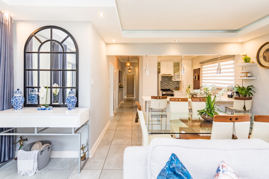 4 Bedroom Property for Sale in Buccleuch Gauteng