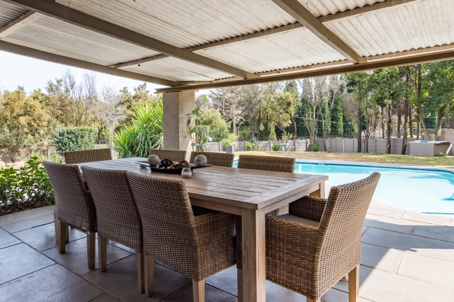 4 Bedroom Property for Sale in Buccleuch Gauteng