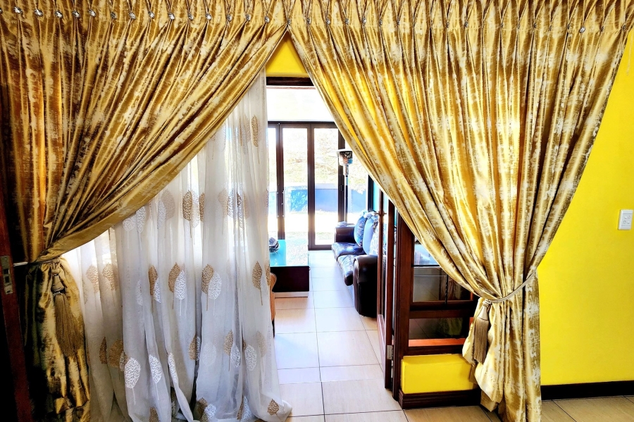 5 Bedroom Property for Sale in Celtisdal Gauteng