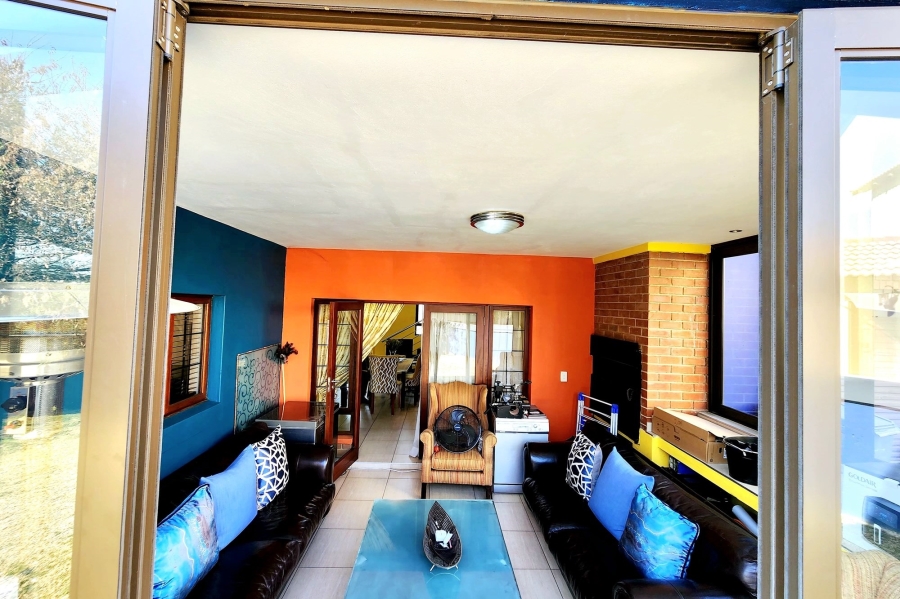 5 Bedroom Property for Sale in Celtisdal Gauteng