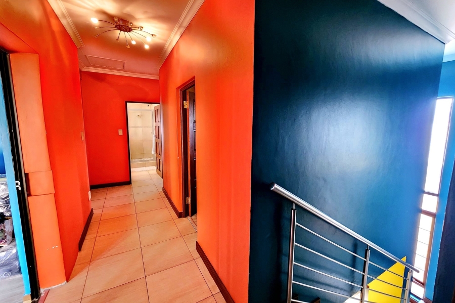 5 Bedroom Property for Sale in Celtisdal Gauteng