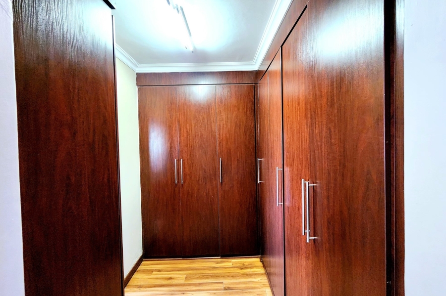 5 Bedroom Property for Sale in Celtisdal Gauteng