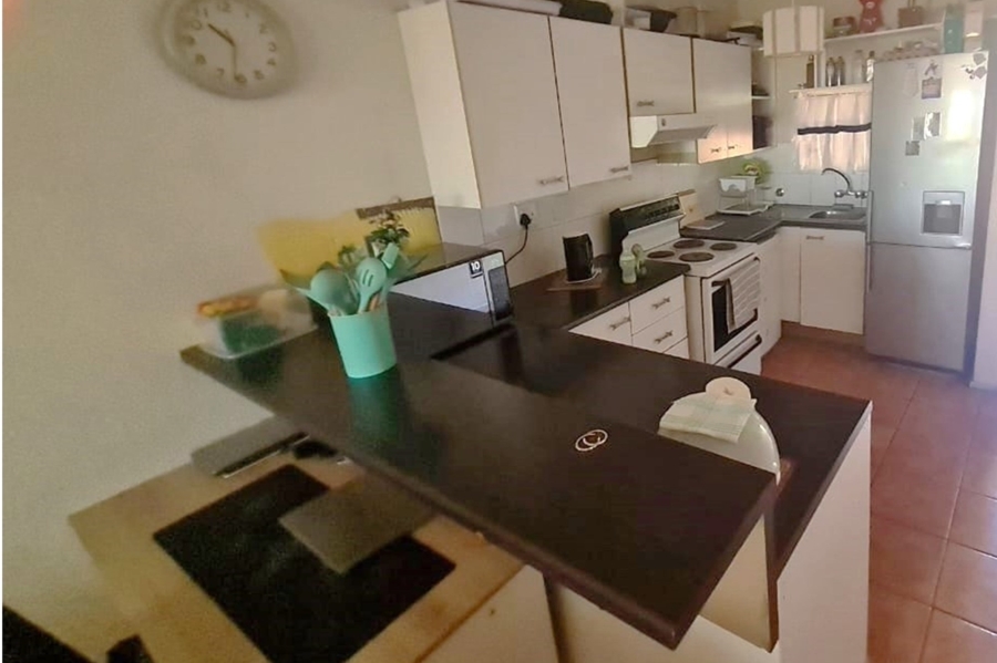 2 Bedroom Property for Sale in Florida Hills Gauteng