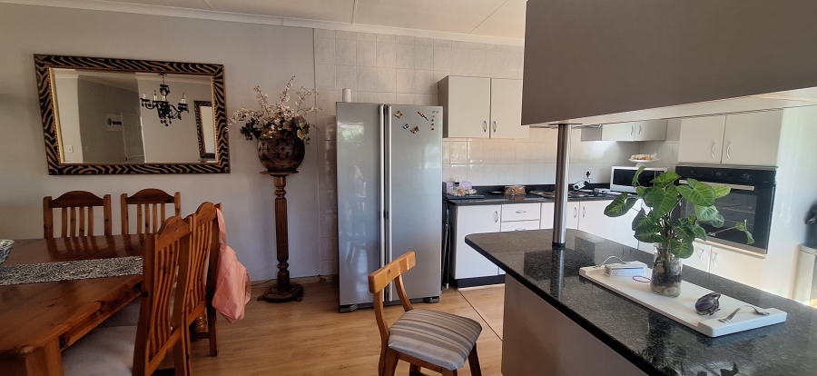 3 Bedroom Property for Sale in Noordheuwel Gauteng