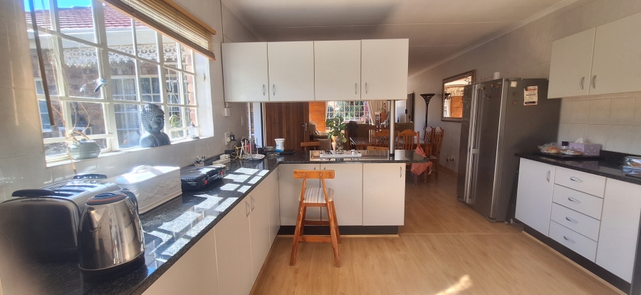 3 Bedroom Property for Sale in Noordheuwel Gauteng