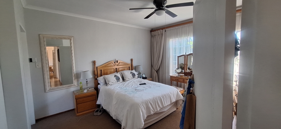 3 Bedroom Property for Sale in Noordheuwel Gauteng