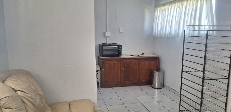 5 Bedroom Property for Sale in Mullerstuine Gauteng