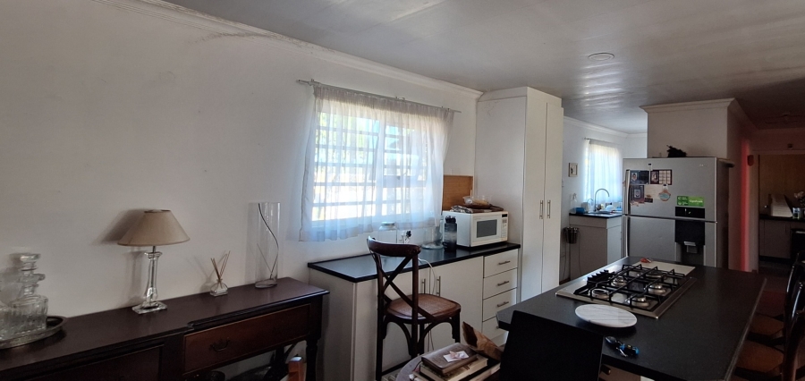 5 Bedroom Property for Sale in Mullerstuine Gauteng