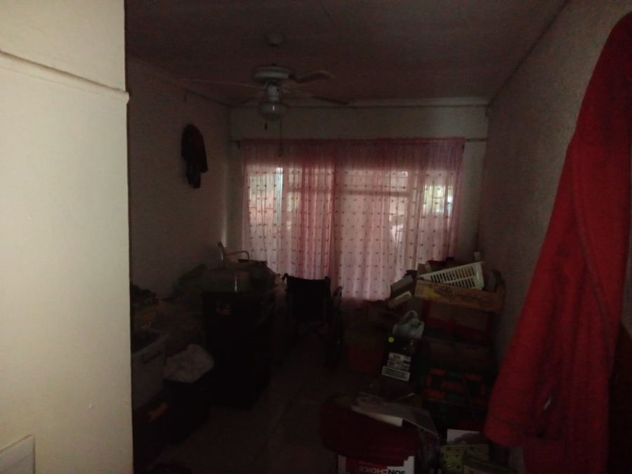 5 Bedroom Property for Sale in Birch Acres Gauteng