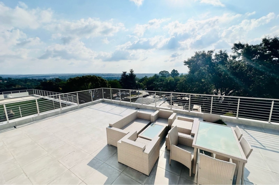 3 Bedroom Property for Sale in Bryanston Gauteng