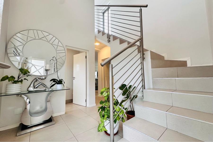 3 Bedroom Property for Sale in Bryanston Gauteng