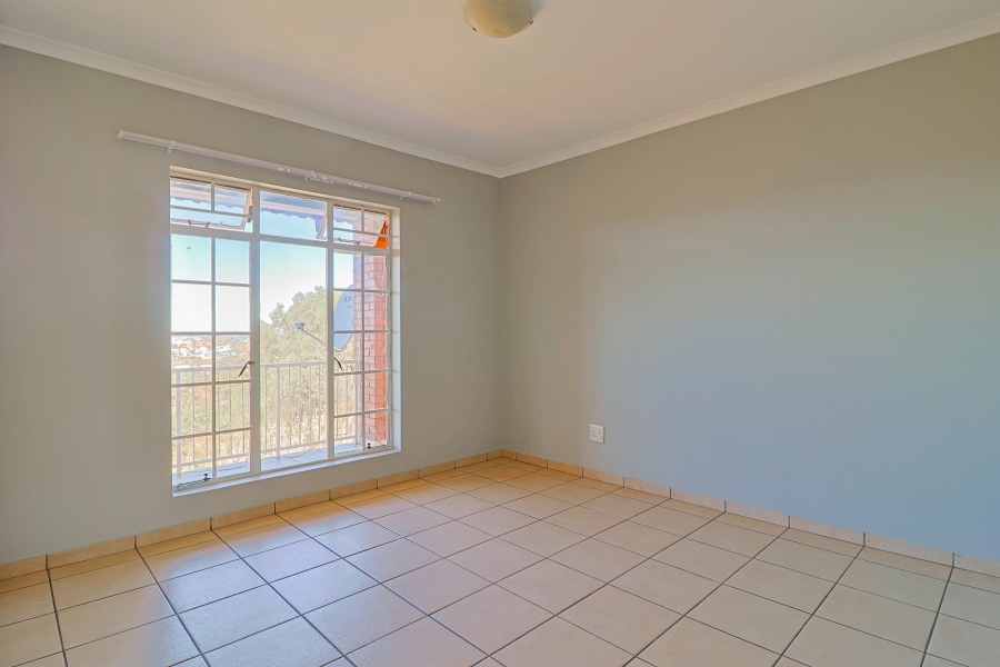 1 Bedroom Property for Sale in Forest Hill Gauteng