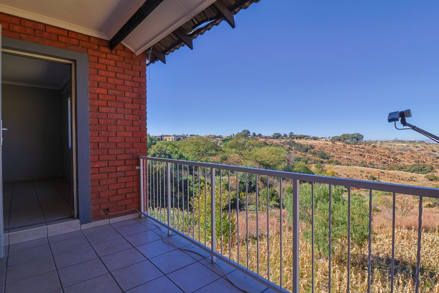 1 Bedroom Property for Sale in Forest Hill Gauteng