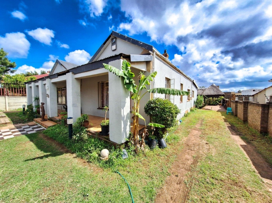 5 Bedroom Property for Sale in Krugersdorp West Gauteng