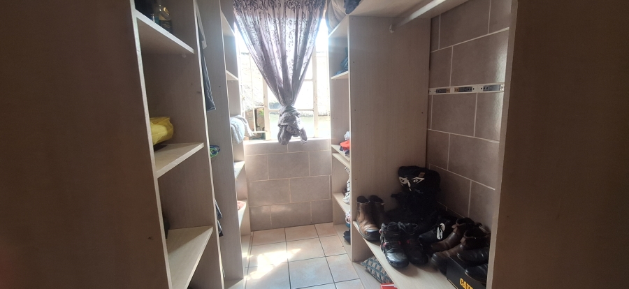5 Bedroom Property for Sale in Krugersdorp West Gauteng