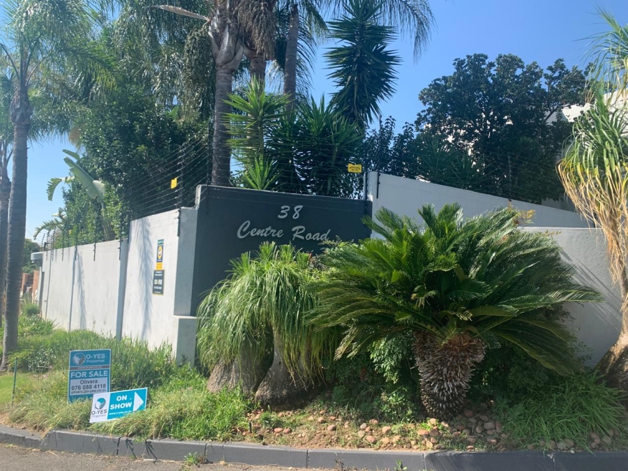 9 Bedroom Property for Sale in Morningside Gauteng