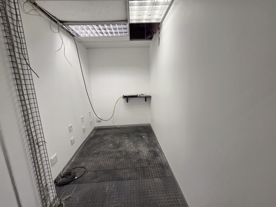 To Let commercial Property for Rent in Southdowns Estate Gauteng