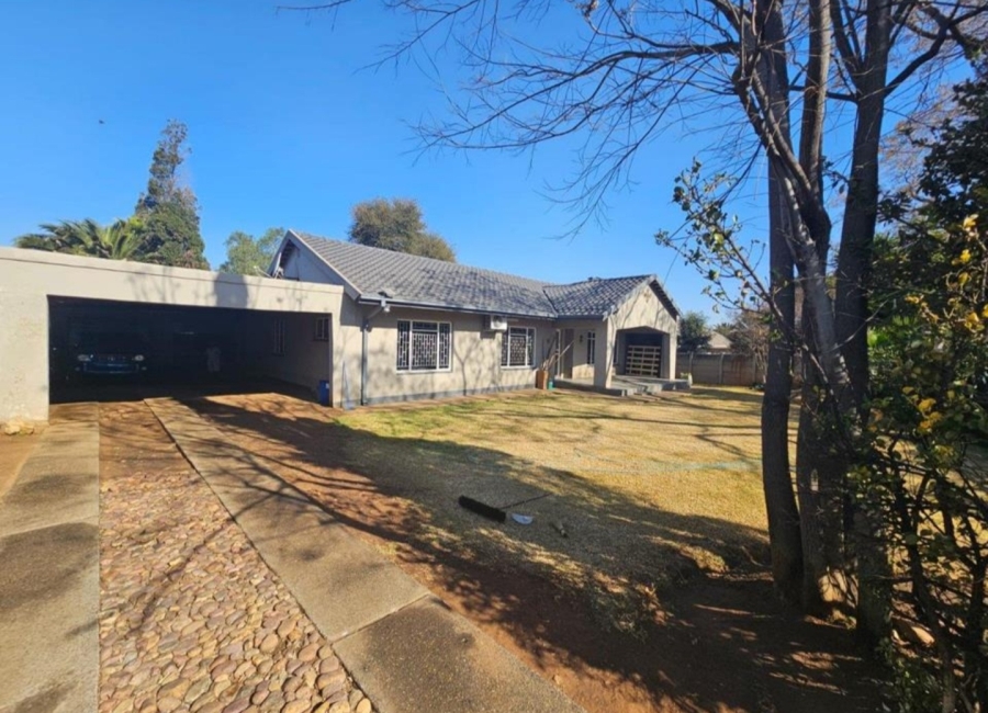 3 Bedroom Property for Sale in Vanderbijlpark SW 5 Gauteng