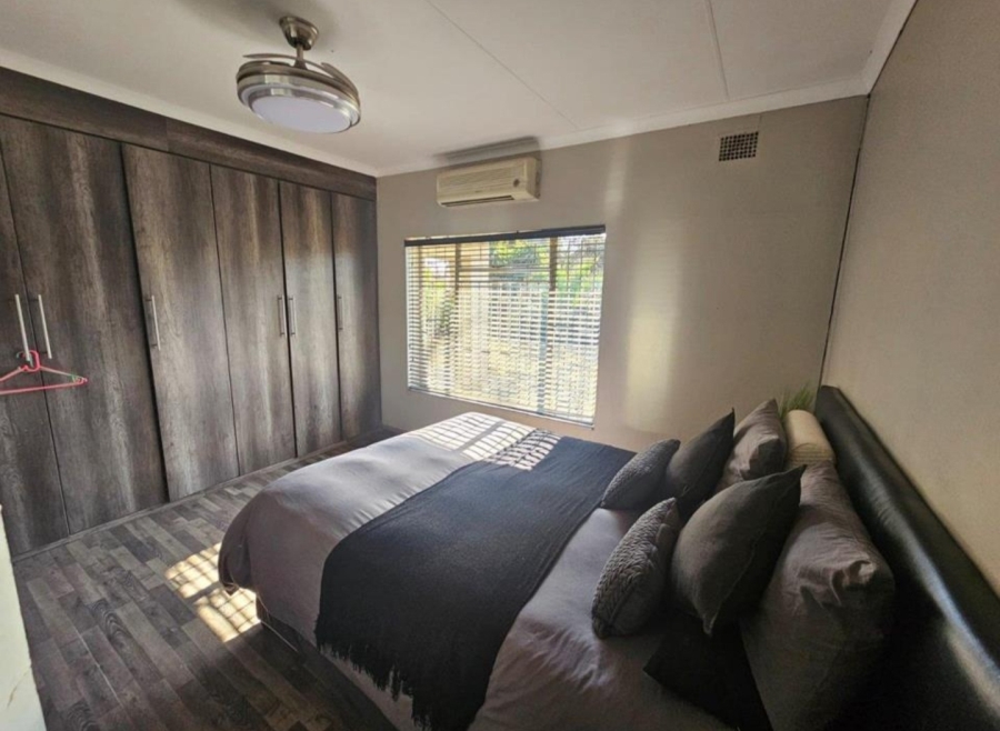 3 Bedroom Property for Sale in Vanderbijlpark SW 5 Gauteng