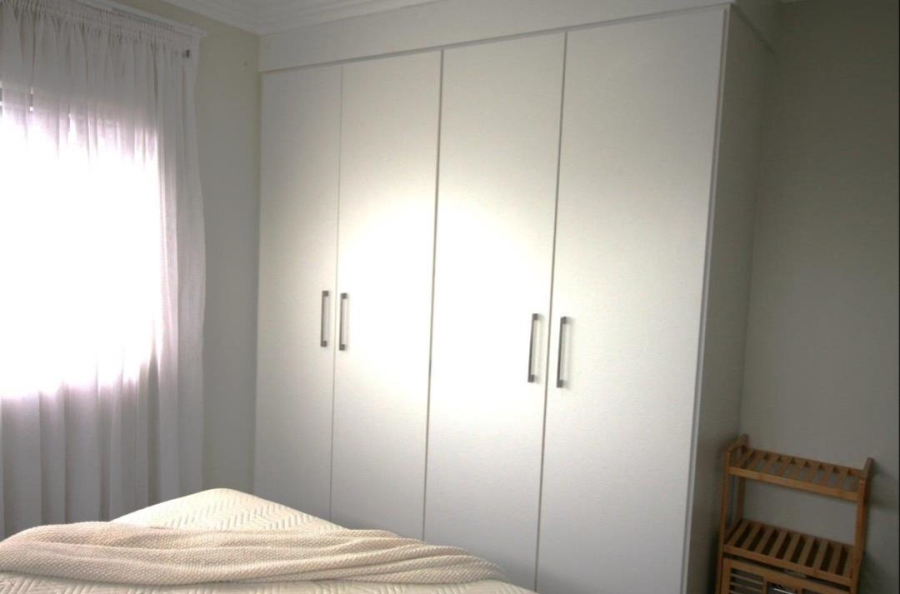 To Let 3 Bedroom Property for Rent in Little Falls Gauteng