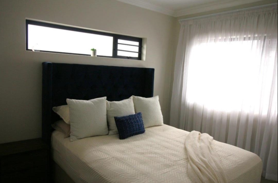 To Let 3 Bedroom Property for Rent in Little Falls Gauteng
